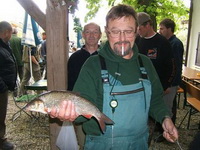 Franz beim Anfischen in Eggenfelden - danke nach Eggenfelden für die Fotos